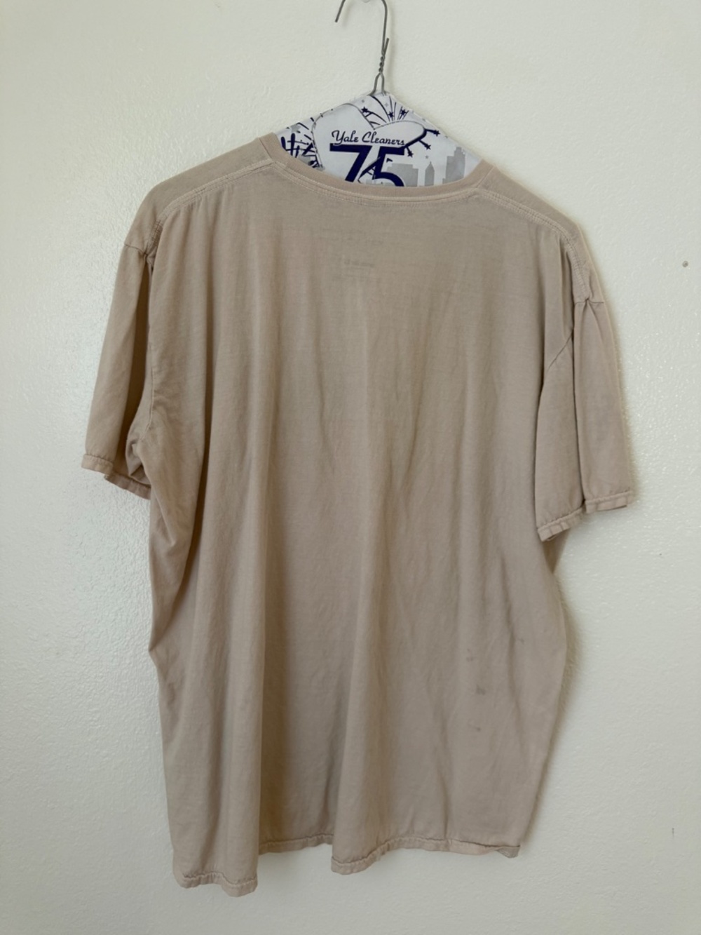 T-Shirt - Picture 2 of 2